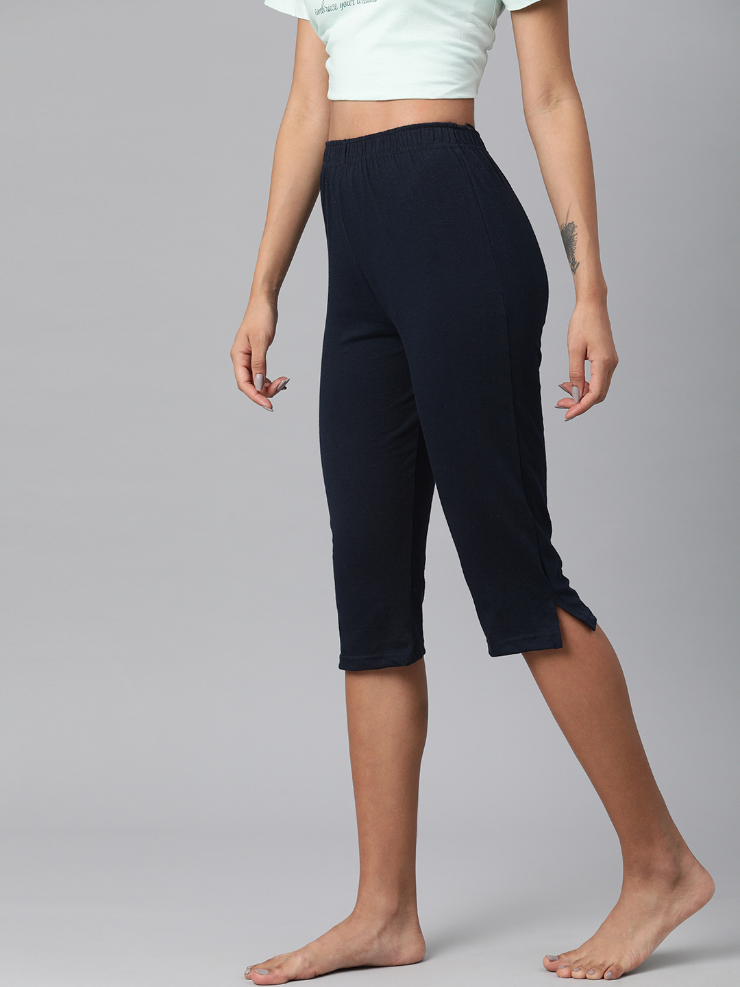 Women Side Slit Capri NYC351 - notyetbyus